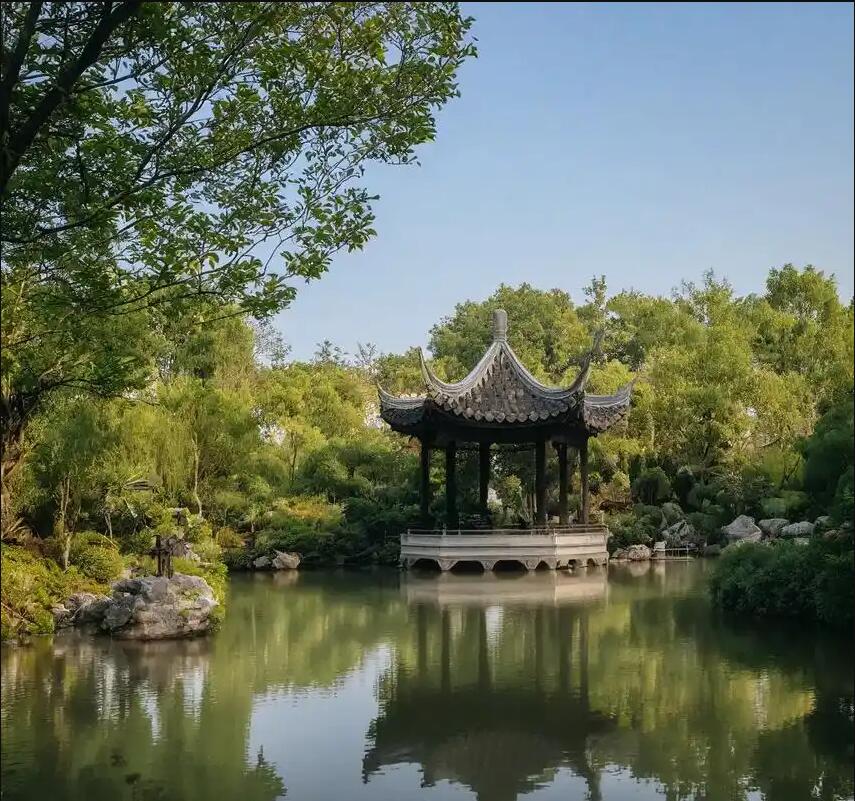 柳州城中访枫餐饮有限公司